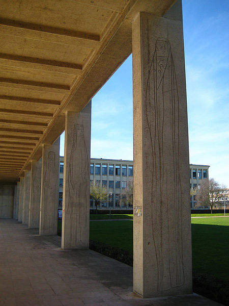 Fichier:Caen campus1 galerie.jpg