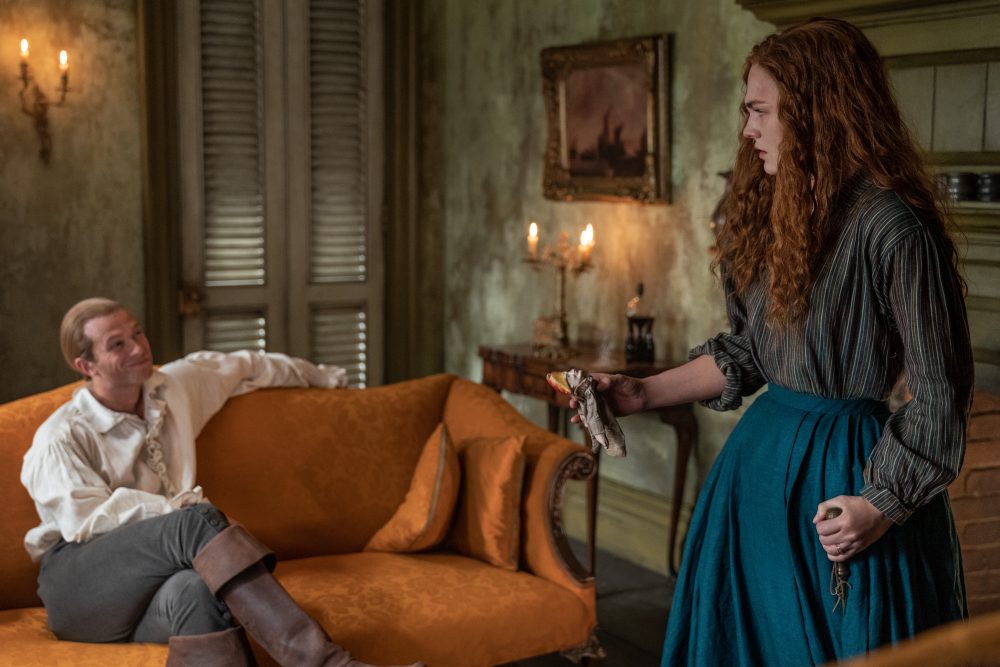 Ed Speleers and Sophie Skelton in 'Outlander.'