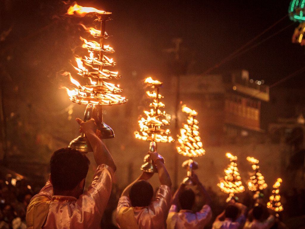 Aggregate more than 69 ganga aarti hd wallpapers super hot - 3tdesign ...