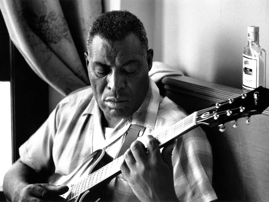 Howlin Wolf Wallpaper