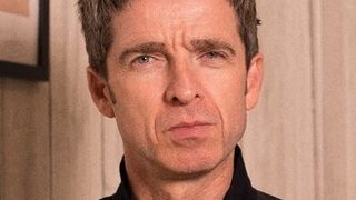 Noel Gallagher gets 10th number one album