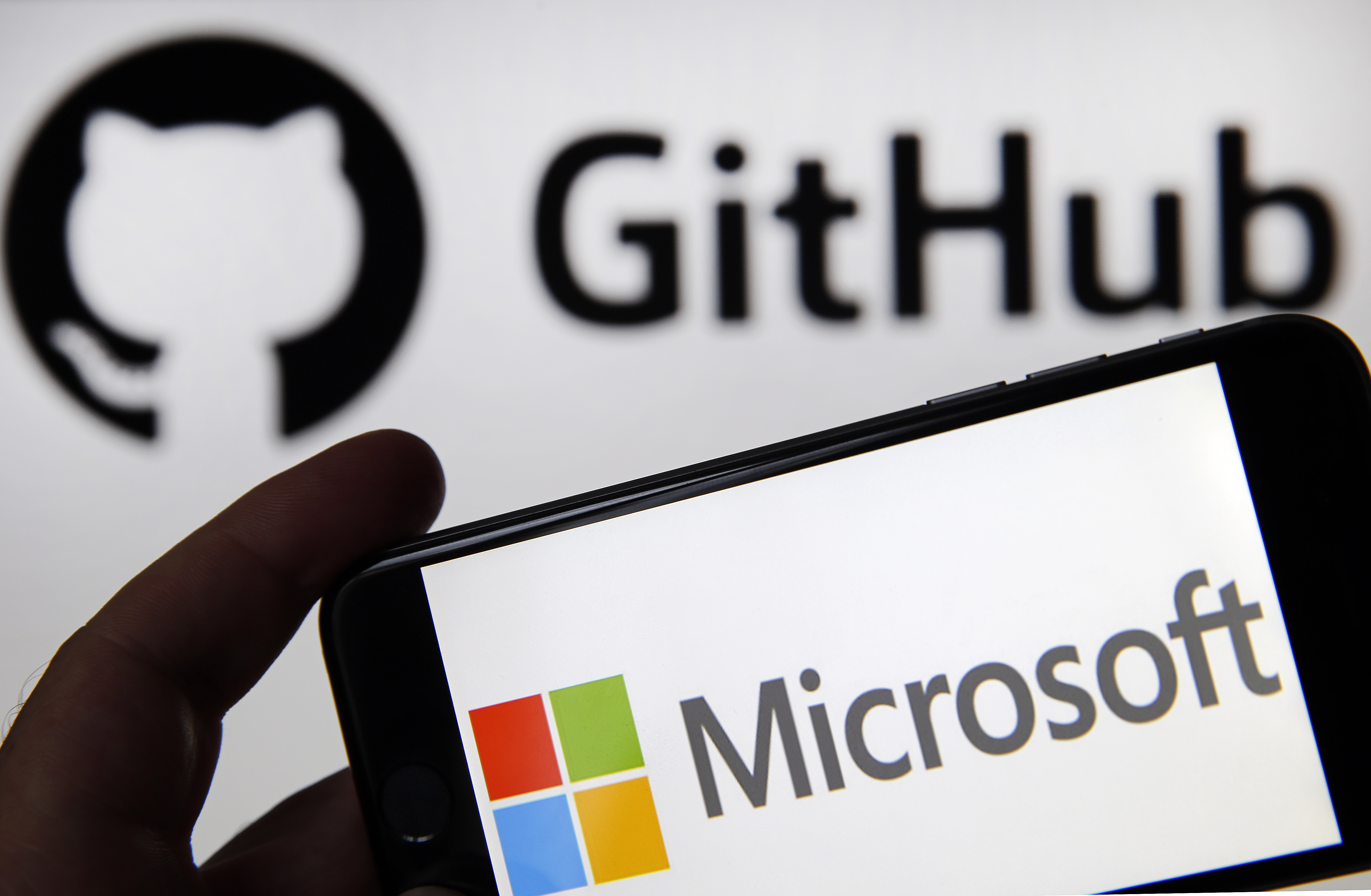 Microsoft Acquires GitHub : Illustration