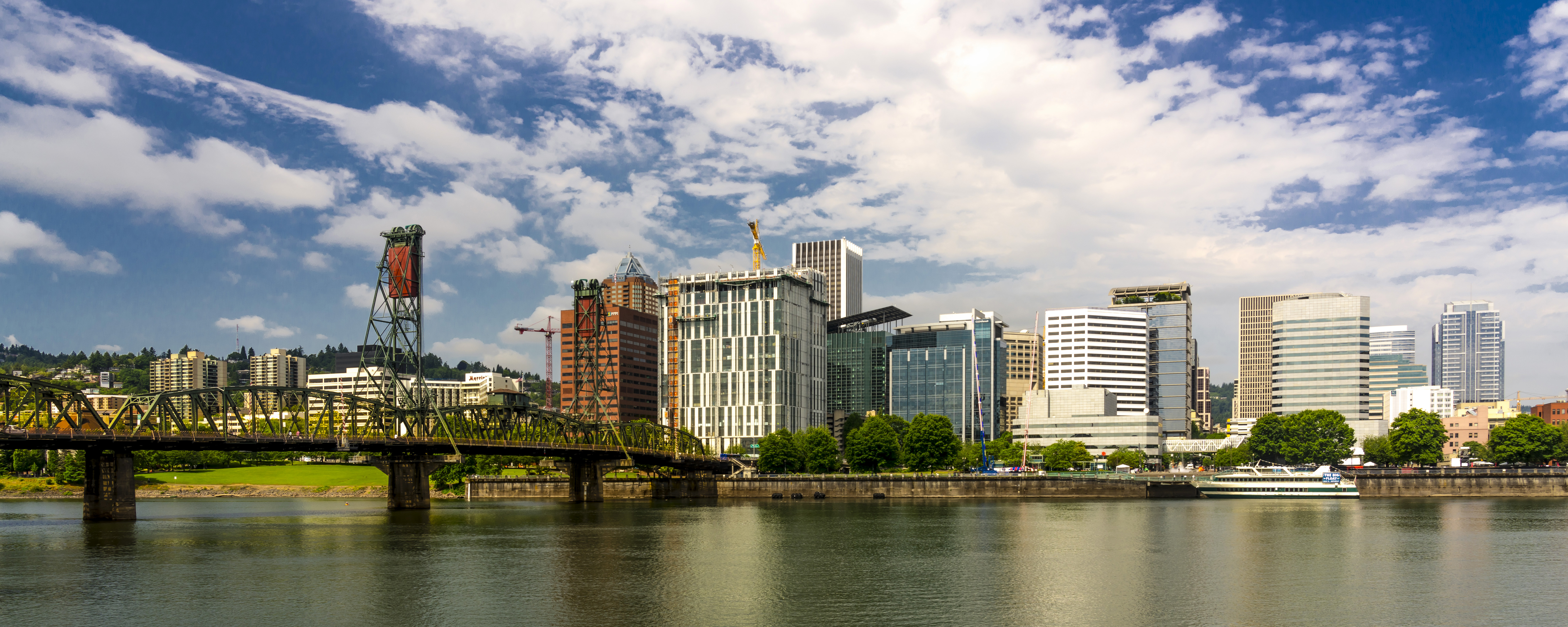 Panoramic Portland Oregon Skyline on Columbia River