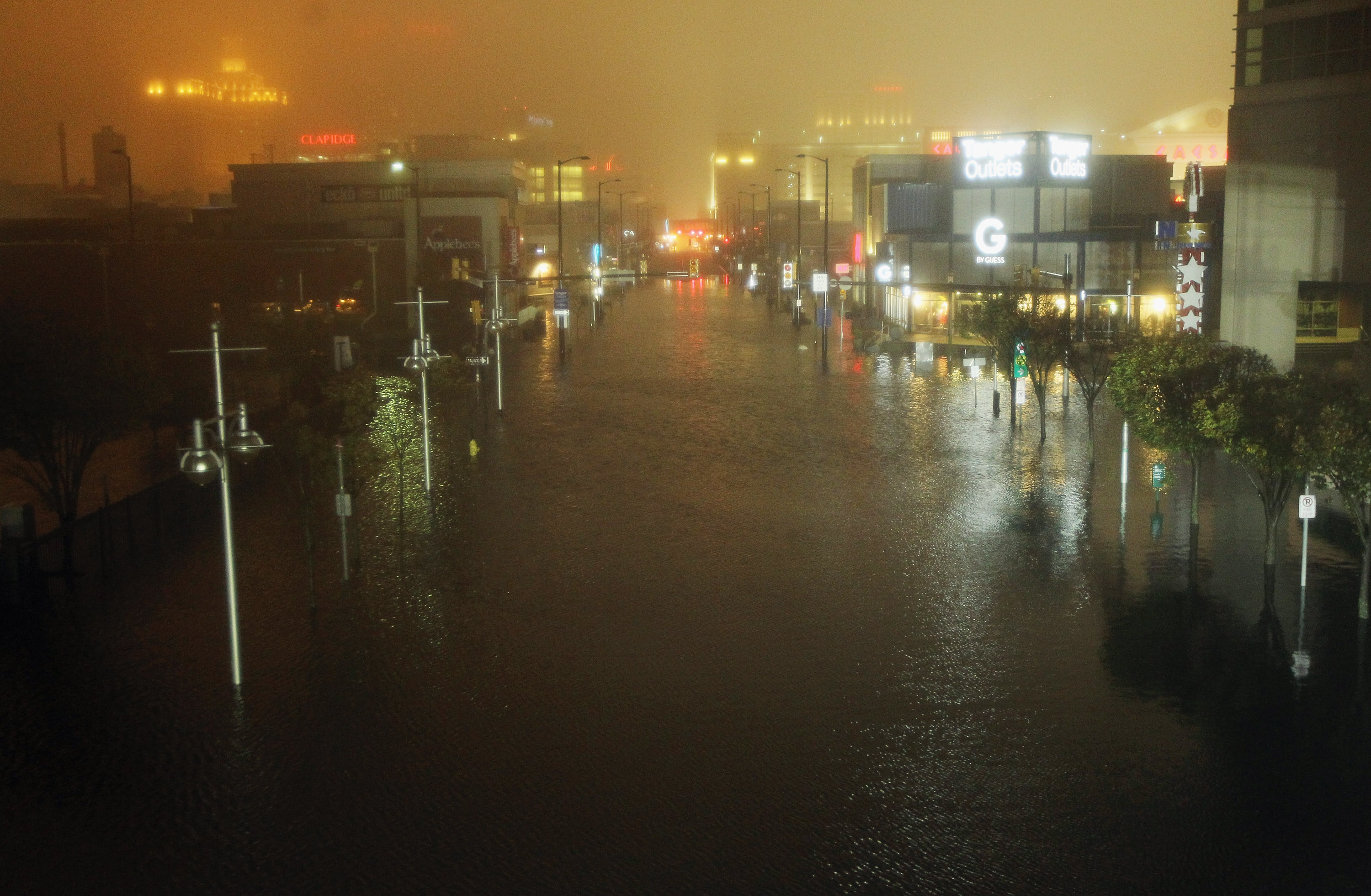 Mid Atlantic Coast Prepares For Hurricane Sandy