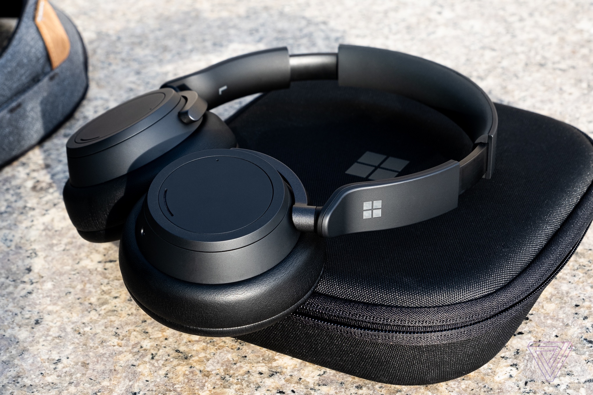 The Surface Headphones 2 pictured on their carrying case.