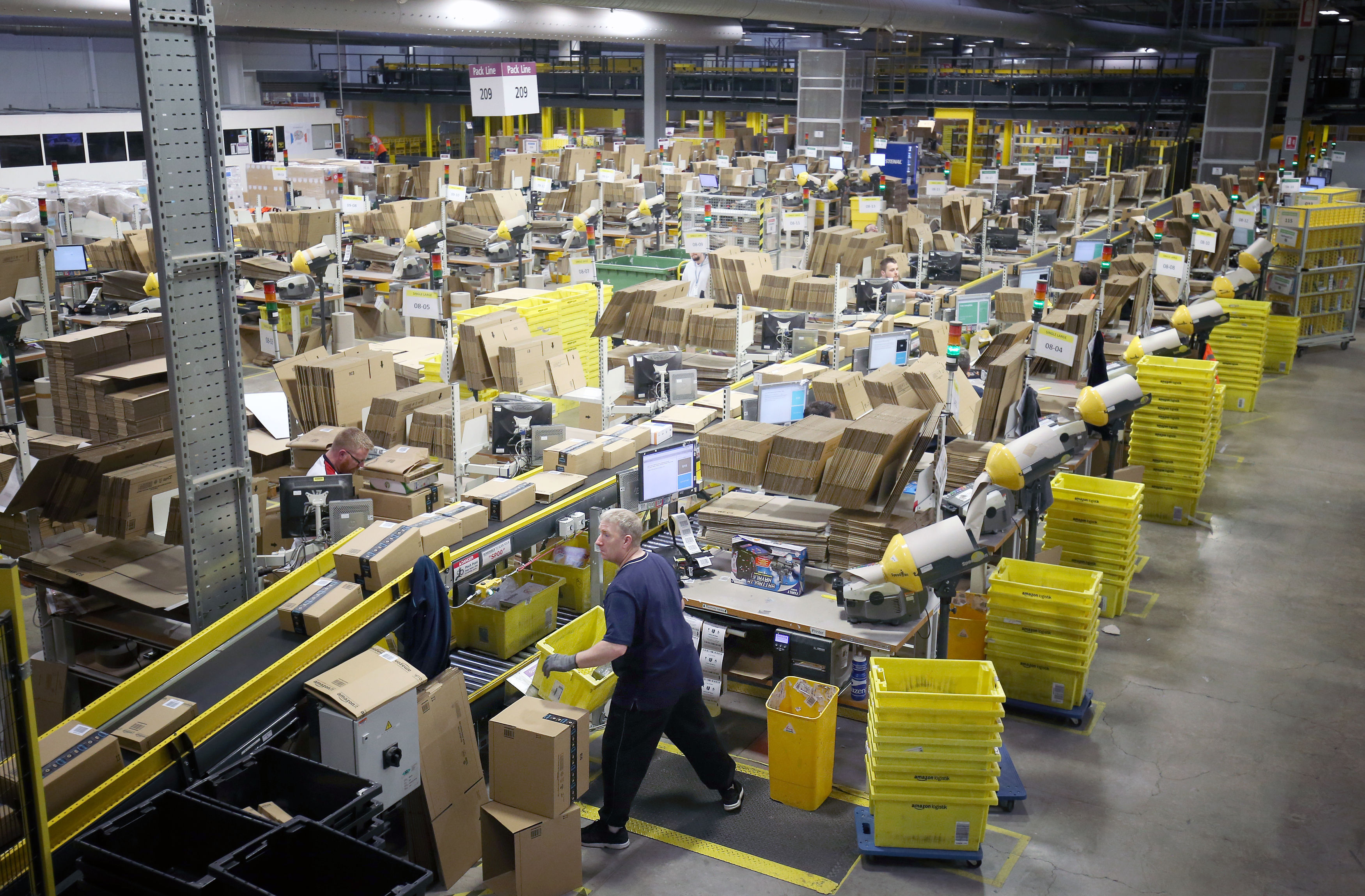 Amazon fulfillment centre