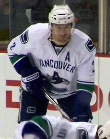 Öhlund with the Canucks.