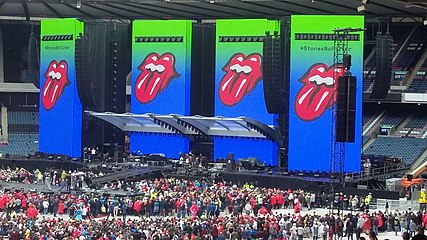 The logo used on the No Filter Tour, Murrayfield Stadium, Edinburgh, Scotland