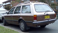 VH Commodore SL sedan