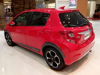 2014 facelift: Vitz Modellista Cross Style 5-door (Japan)