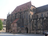 St. Sebald's in Nuremberg has a basilical nave and a hall choir.