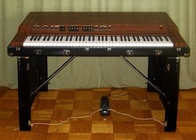 CP-30 (1976) analog electronic piano