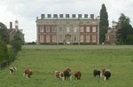 Wotton House, with walls to pavilions