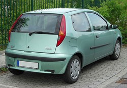 Segunda generación del FIAT Punto.