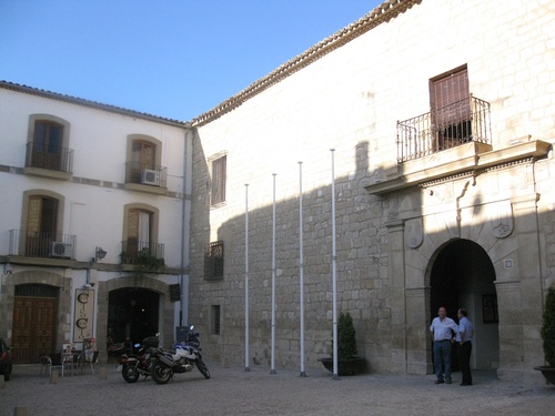 Palacio de Don Luis de la Cueva.