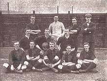 A team photo of Anglo American Club Zürich in 1899