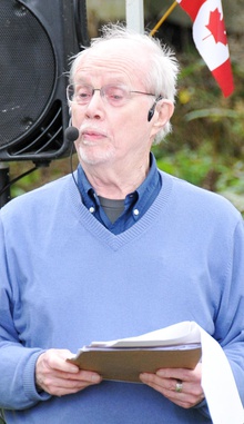 Dennis Lee at the Eden Mills Writers' Festival in 2018