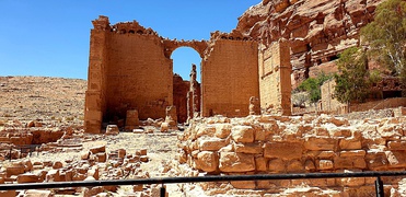 Temple of Dushares, Petra