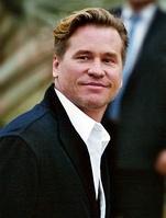 Val Kilmer (left) and Ralph Fiennes (right), the voices of Moses and Rameses respectively.