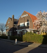 Villa in Amsterdam School style