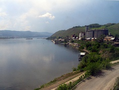 El Yeniséi visto desde el transiberiano, cerca de Krasnoyarsk