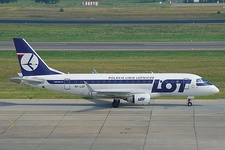 A LOT Embraer 170 in the 1970s livery.