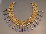 Collier; late 6th–7th century; gold, an emerald, a sapphire, amethysts and pearls; diameter: 23 cm; from a Constantinopolitan workshop; Antikensammlung Berlin (Berlin, Germany)[117]