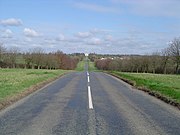 The Grand Avenue looking north towards the Corinthian Arch and Buckingham