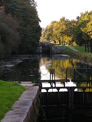 The Boju locks, at Gueltas