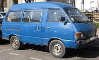 1979–1982 LiteAce van (KM20; pre-facelift)