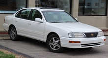 1996 Toyota Avalon XL (US)