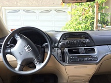 Pre-facelift Honda Odyssey EX-L