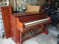 Piano case reed organ [41][43]