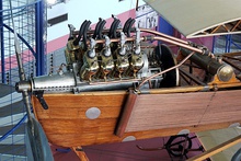 Air-blast injection system for an 1898 diesel engine