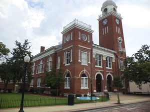 Decatur County Courthouse in Bainbridge