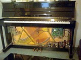 Disklavier (upright model)