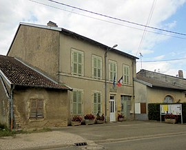 The town hall in Punerot