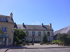 Querrien village hall