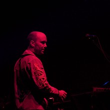 Cian Ciarán performing with Super Furry Animals at the Summer Sonic Festival, Tokyo, Japan on 10 August 2008.