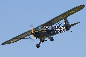 Conventional/taildragger Piper Cub