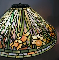 Tiffany Studios Daffodil stained glass leaded lampshade, now known to be one of head designer Clara Driscoll's creations