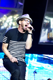 tobyMac performing in 2015