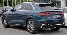 Audi RSQ8