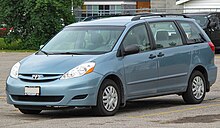 Toyota Sienna CE (facelift)