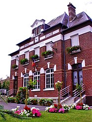 The town hall in Courcelles-sur-Seine