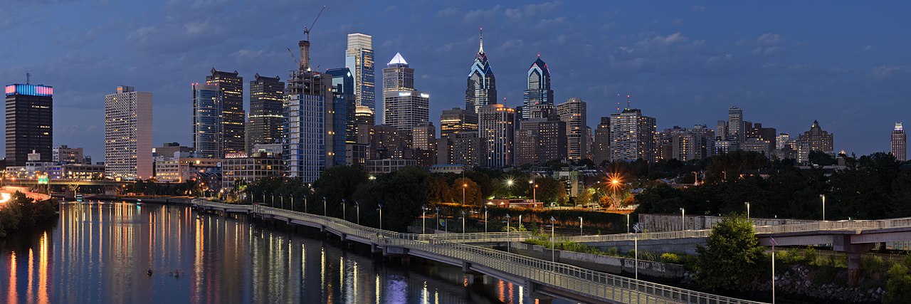  Philadelphia's skyline at twilight from the southwest on the South Street Bridge with the Schuylkill River on the left in July 2016 (annotated version)