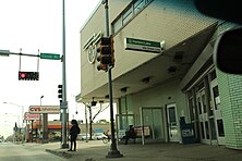 Harlem/Lake Green Line entrance in Forest Park/Oak Park (2015)