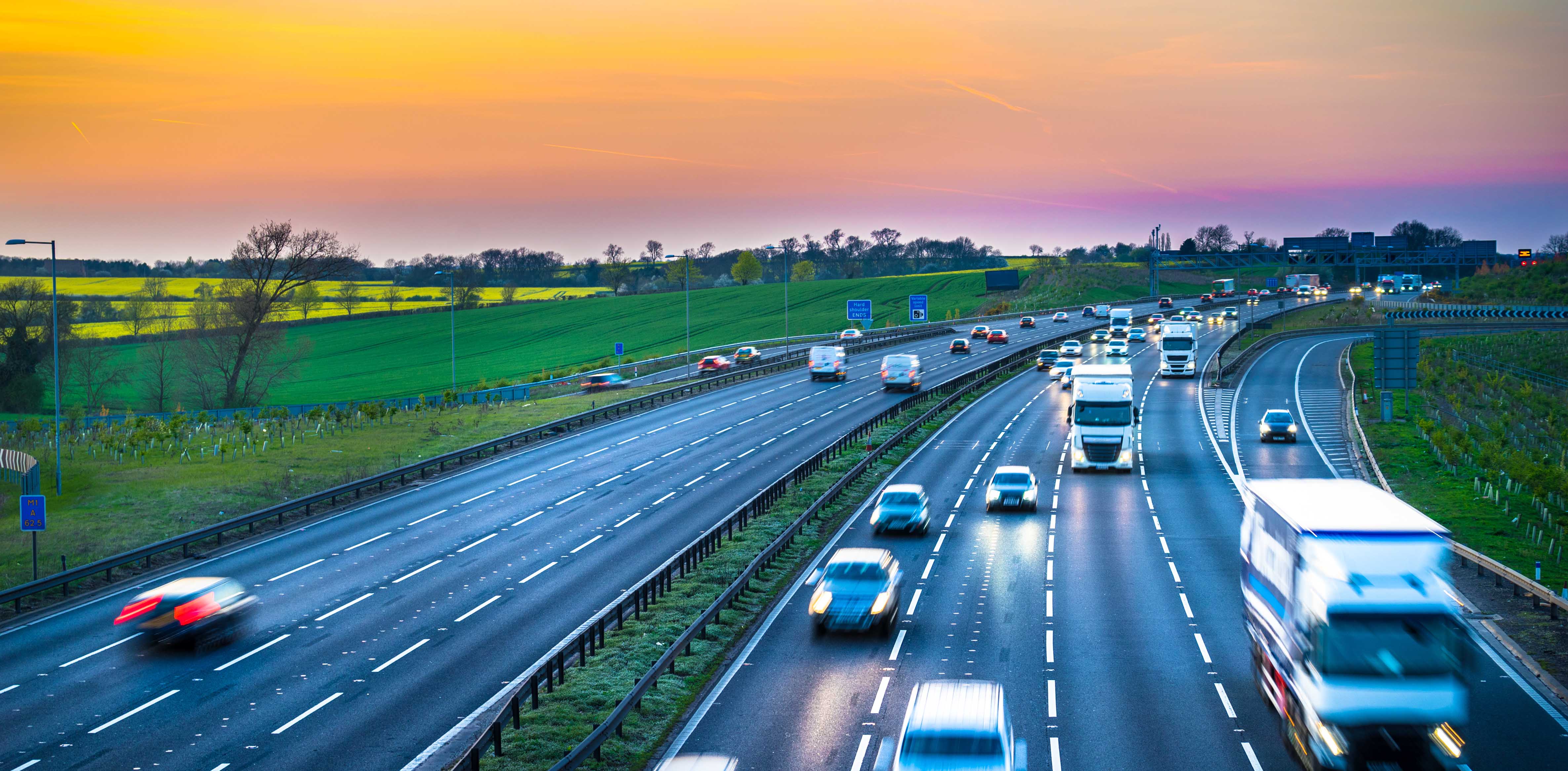 How to drive safely on the motorway - Ageas