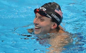 Katie Ledecky Action High Definition Wallpaper