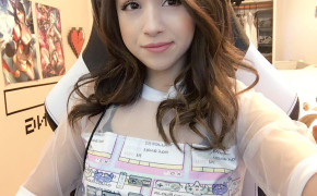 Pokimane HD Desktop Wallpaper